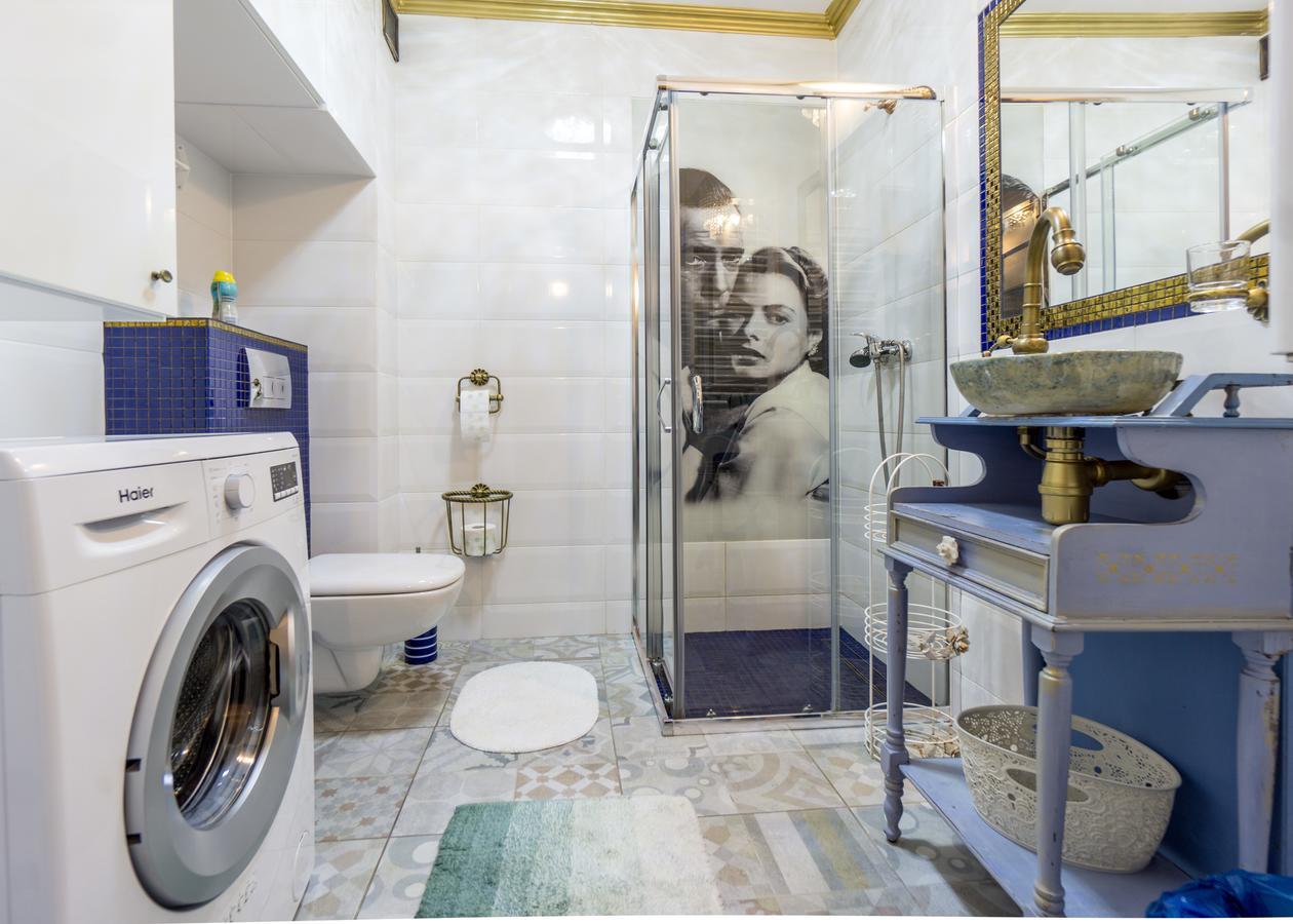 Casablanca Apartment คราคูฟ ภายนอก รูปภาพ